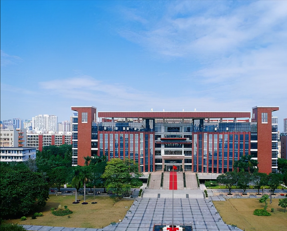 廣東省的大學(xué)(廣東本科學(xué)校有哪些)-圖1