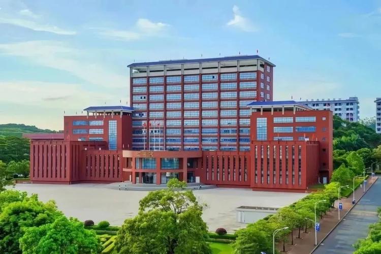 廣東創新科技職業學校(廣州排名前十的技工學校)-圖1
